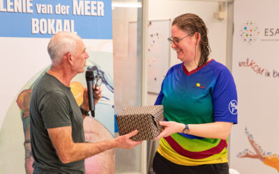 Laura Verdegaal ontvangt onderscheiding ‘Lid van Verdienste’