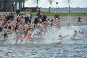 start nieuwjaarsduik
